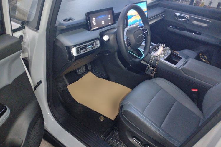 Used AION Y 2024 Plus 510 Intelligent Driving Version Driver Seat