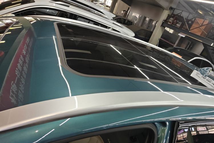 Used AION V 2023 Plus 70 Smart Tech Edition Lithium Iron Phosphate Roof