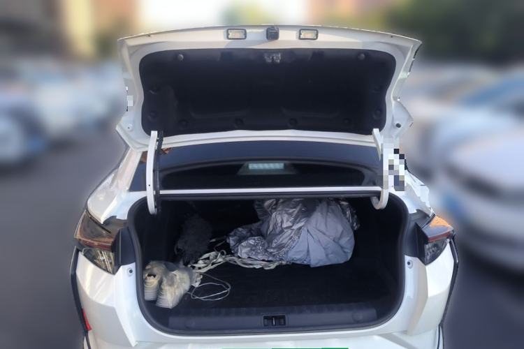 Used Dongfeng Aeolus Yixuan 2021 230T Automatic Hunter Edition
