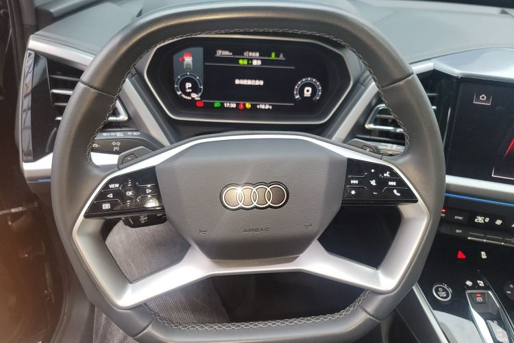 Used Audi Q4 e-tron 2023 40 e-tron Adventure Edition Steering Wheel