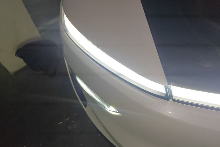 Used Tesla Model Y 2025 Rear-Wheel-Drive Version