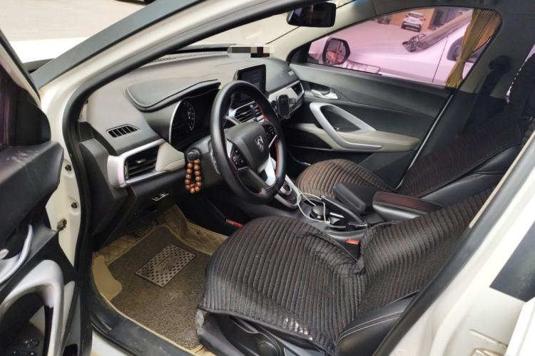 Used Baojun 510 2017 1.5L Automatic Fashion Model