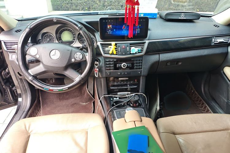 Used Mercedes-Benz E-Class 2010 E 300 L Fashion Model