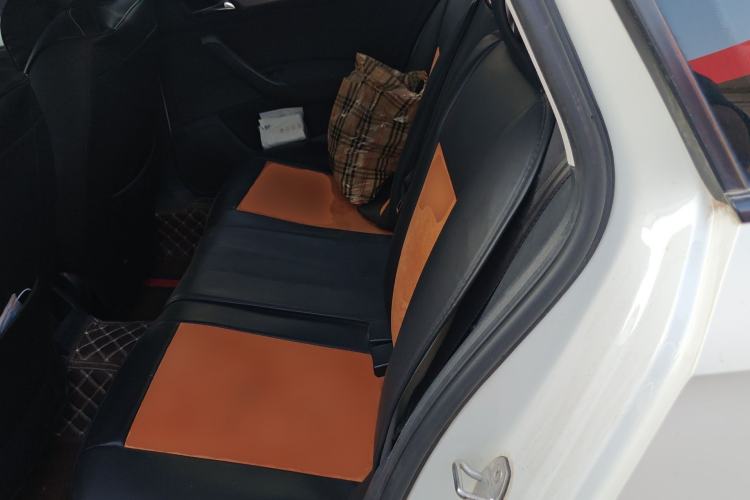 Used Volkswagen Santana 2015 Haval H6 1.6L Automatic Luxury Model
