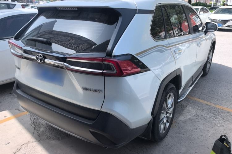 Used Toyota Wildlander 2023 2.0L CVT Two-Wheel Drive Leading Edition
