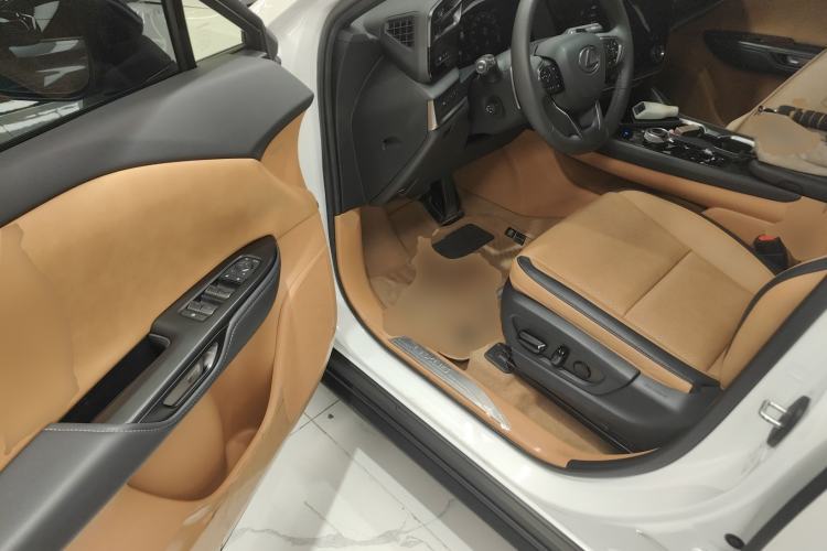 Used Lexus RZ 2023 450e All-Wheel Drive Luxury Edition
