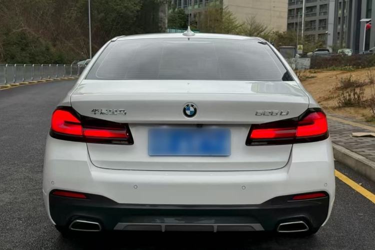 Used BMW 5 Series 2022 Second Facelift 525Li M Sport Package
