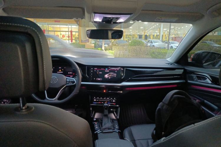 Used Volkswagen Passat 2023 Facelift 330TSI Luxury Edition