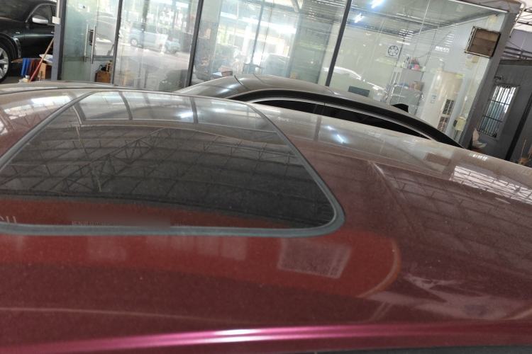 Used Honda Jade 2017 1.8L automatic Comfort version 5 seats Roof