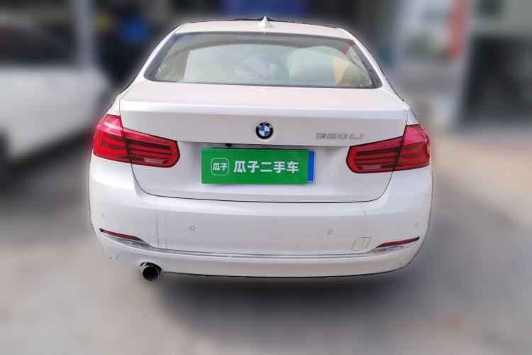 Used BMW 3 Series 2016 320Li Ambition Model
