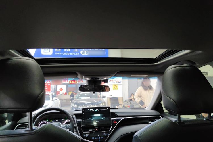 Used Toyota Camry 2021 2.0G Luxury Edition
