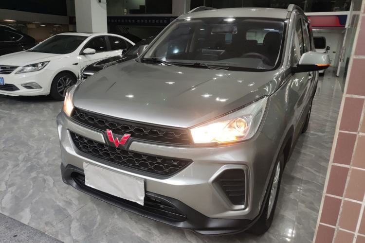 Used Wuling Hongguang S3 2019 1.5L Manual Standard Version China VI Standard