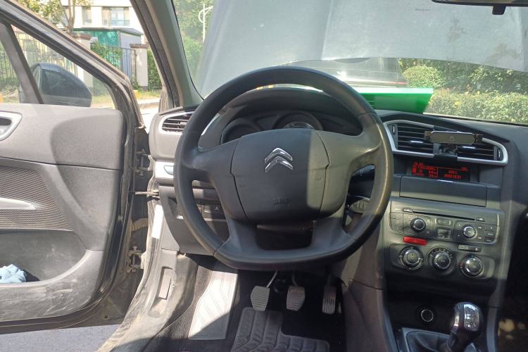 Used Citroen C4L 2013 1.8L Manual Jingxiang Edition
