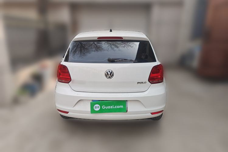 Used Volkswagen Polo 2016 1.4L Manual Fashion Model