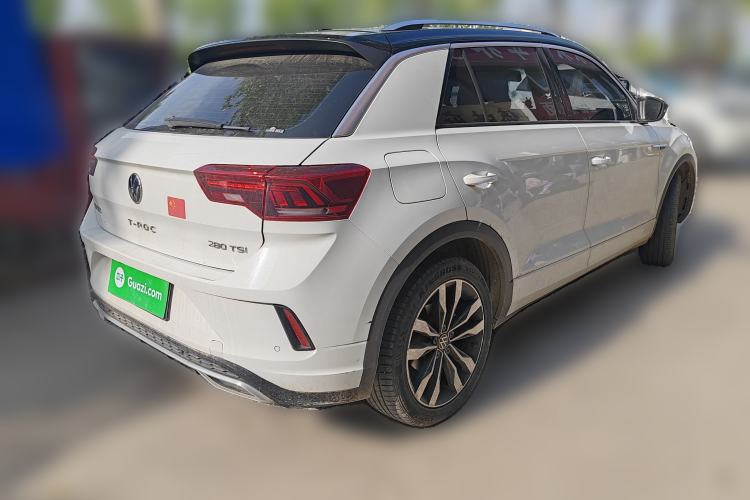 Used Volkswagen T-ROC 2022 280TSI DSG Two-Wheel Drive R-Line Pro PLUS Rear Right 45 Deg