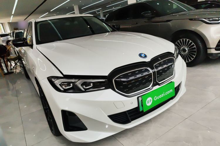 Used BMW i3 2023 eDrive 40 L Midnight Edition
