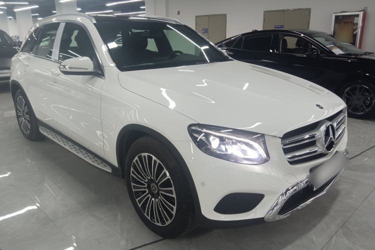 Used Mercedes-Benz GLC 2019 GLC 200 4MATIC Front Right 45 Deg