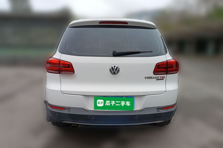 Used Volkswagen Tiguan 2015 2.0 TSI Automatic All-Wheel Drive Luxury Edition Rear