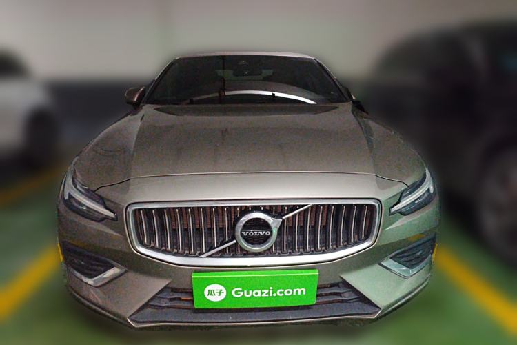 Used Volvo S60 2020 T4 Zhiyi Luxury Edition