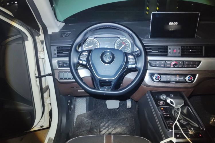 Used FORTHING Joyear X5 2019 X5L 1.5T CVT Luxury Model
