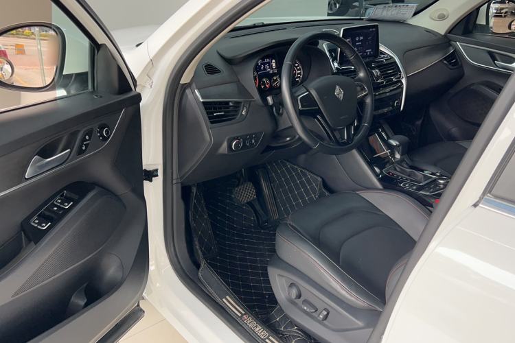 Used BORGWARD BX5 2017 20TGDI Automatic Two-Wheel Drive Pioneer Edition
