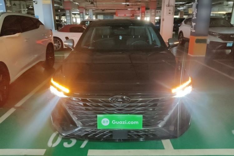 Used Chery Arrizo 8 2025 2.0T Automatic Yu+
