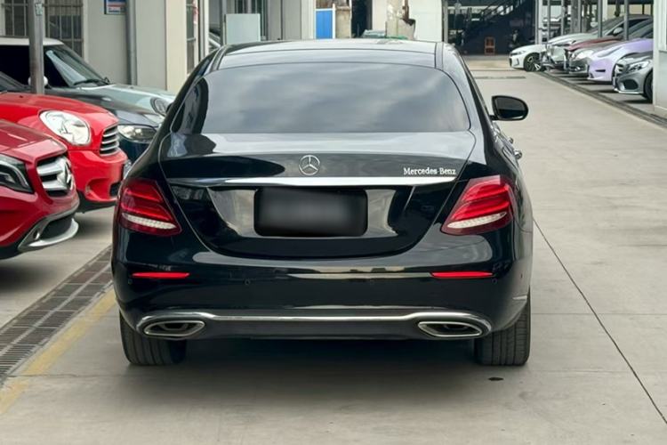 Used Mercedes-Benz E-Class 2020 E 260 L
