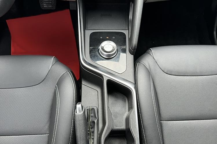 Used Geometry EX3 Kung Fu Cow 2021 Tough Bull Cow Gear Lever