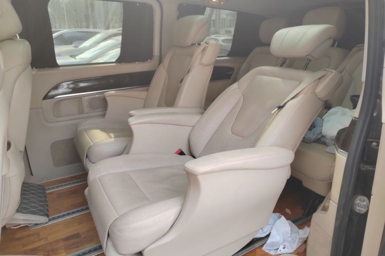 Used Mercedes-Benz V-Class 2016 V 260 L Prestige Extended Edition