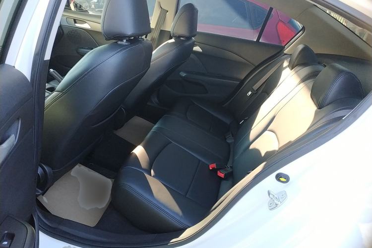 Used Chevrolet Cavalier 2018 320 Automatic Enjoyment Sunroof Edition