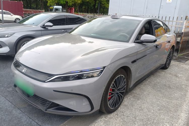 Used BYD Han 2025 EV with 701 km of Laser Radar-Enabled Intelligent Driving
