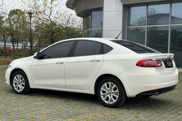 Used Fiat Viaggio 2015 1.4T Automatic Enjoyment Edition
