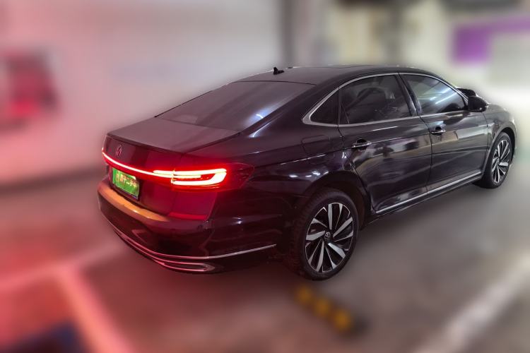 Used Volkswagen Passat 2022 330TSI Starry Luxury Edition