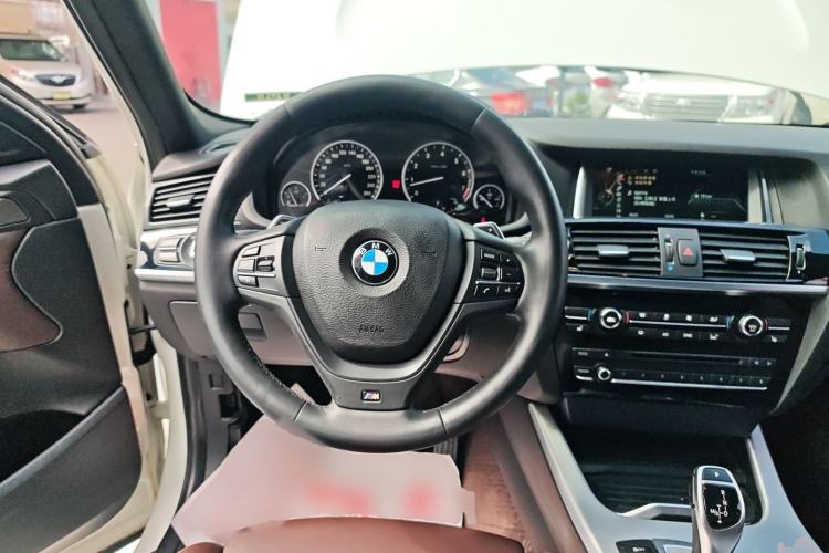 Used BMW X4 2014 xDrive35i M Sport model
