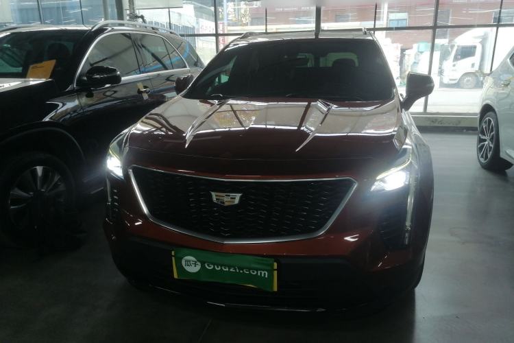 Used Cadillac XT4 2018 28T Two-Wheel Drive Luxury Sport Model