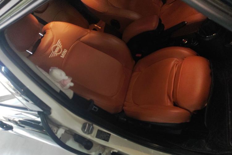 Used MINI 2016 1.5T COOPER Five-Door Edition Right Front Seat