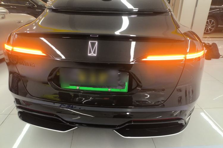 Used Avatr 06 2025 Max All-Electric Version