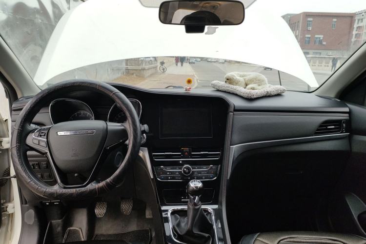 Used Venucia T70 2018 1.4T Manual Enjoyment Edition
