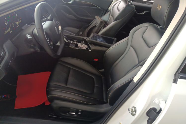 Used Bestune B70 2023 Third Generation 1.5T Automatic Enjoyment Version 70th Anniversary Edition Left Front Seat