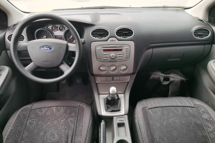 Used Ford Focus 2013 Hatchback Classic 1.8L Manual Base Model