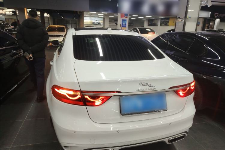 Used Jaguar XFL 2021 XFL 2.0T P200 Two-Wheel-Drive Elite Luxury Edition
