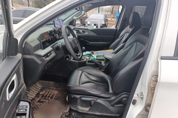 Used CHANGAN Lantop 2023 2.0T Manual 4x4 Diesel Elite Long-Box Version

