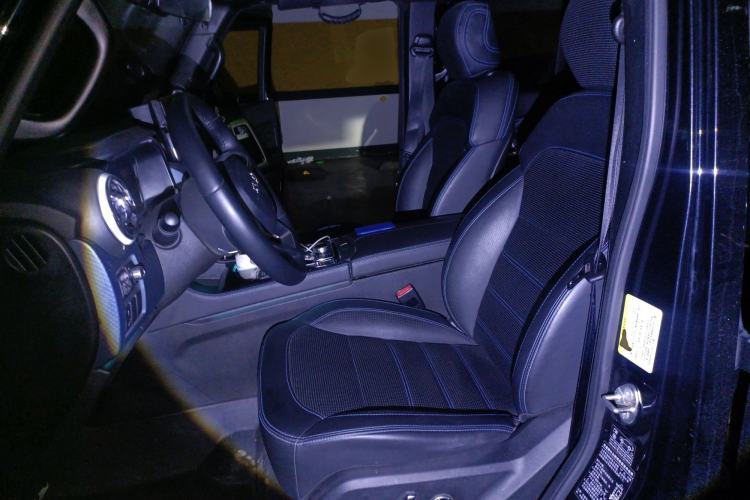 Used BAIC Off-Road BJ40 2023 2.0T Automatic Four-Wheel Drive Urban Hunter Edition Chivalrous Type
