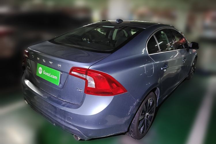 Used Volvo S60 2018 S60L T3 Smart Progress Edition
