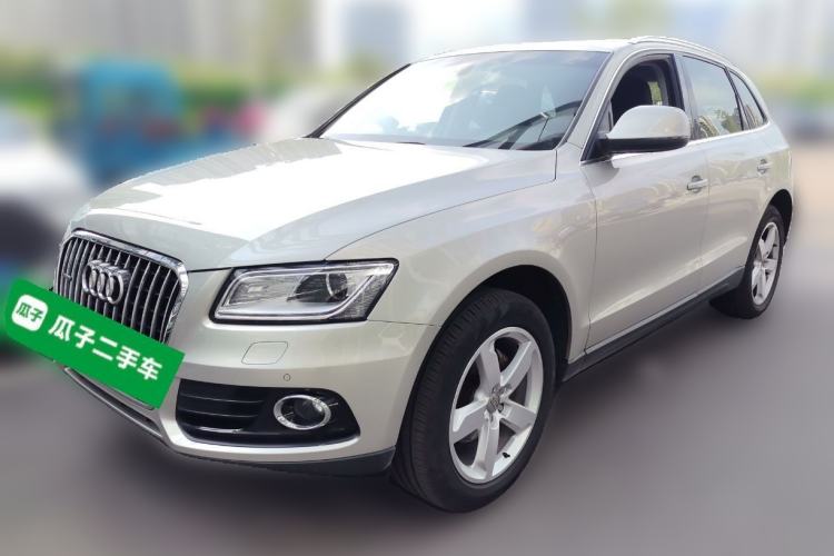 Used Audi Q5 2015 40 TFSI Comfort Model Guazi used car, China used car export, Used car for sale, Used Audi cars, Cheapest cars for sale