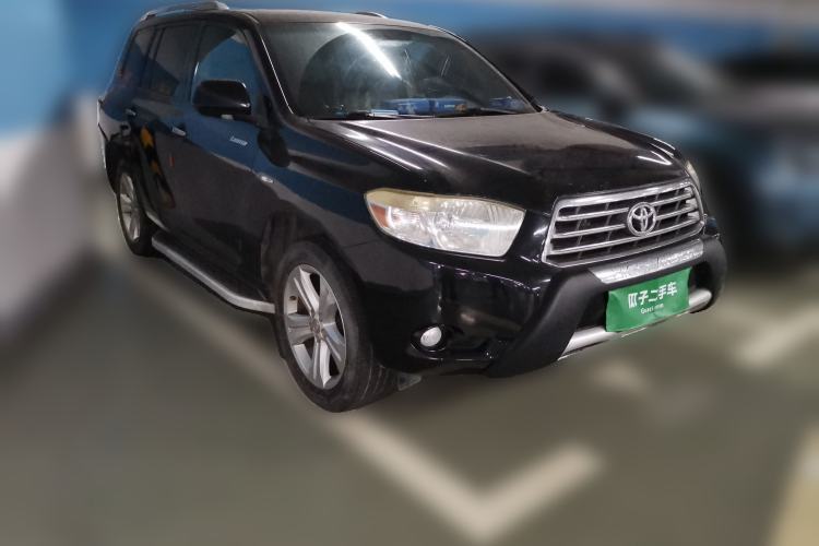 Used Toyota Highlander 2011 2.7L Two-Wheel Drive 7-Seater Supreme Edition Front Right 45 Deg