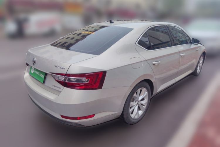 Used Skoda Superb 2016 TSI280 DSG Innovation Edition Rear Right 45 Deg