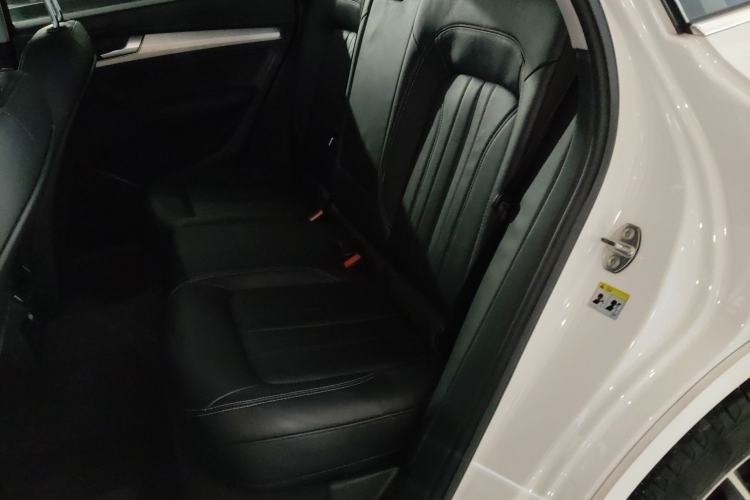 Used Audi Q5L 2020 Updated 40 TFSI Prestige Fashion Edition Left Rear Seat