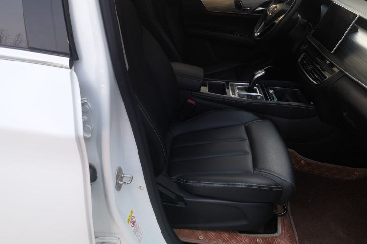 Used BYD Song MAX New Energy 2019 DM 1.5T Smart Connect Advanced 7-Seater China VI Standard