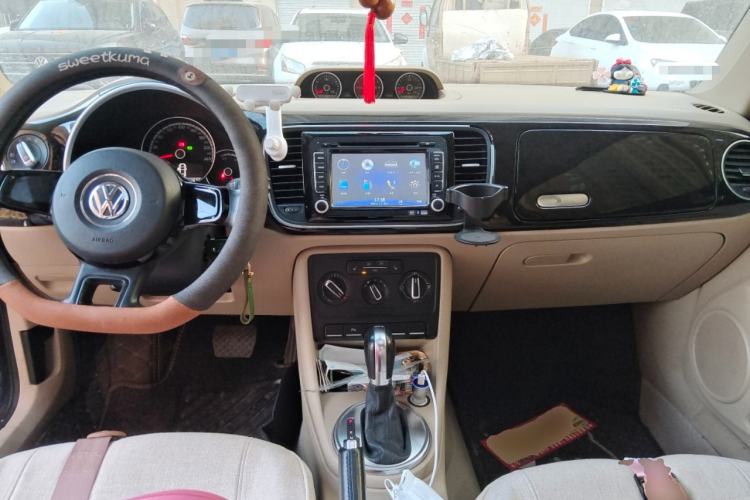 Used Volkswagen Beetle 2013 1.4 TSI Comfort Model
